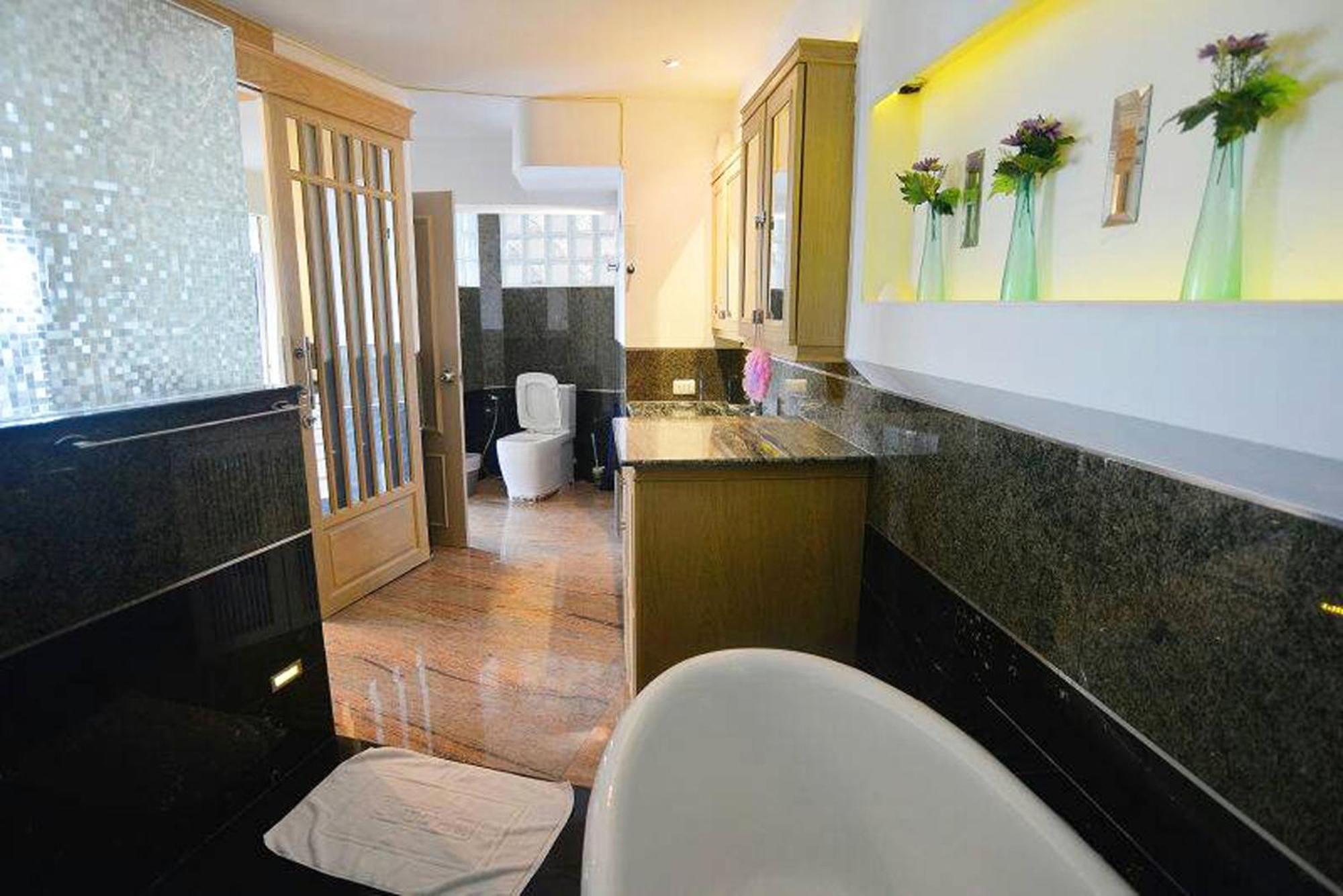 דירות צ'יאנג מאי Penthouse Galare Thong Tower מראה חיצוני תמונה