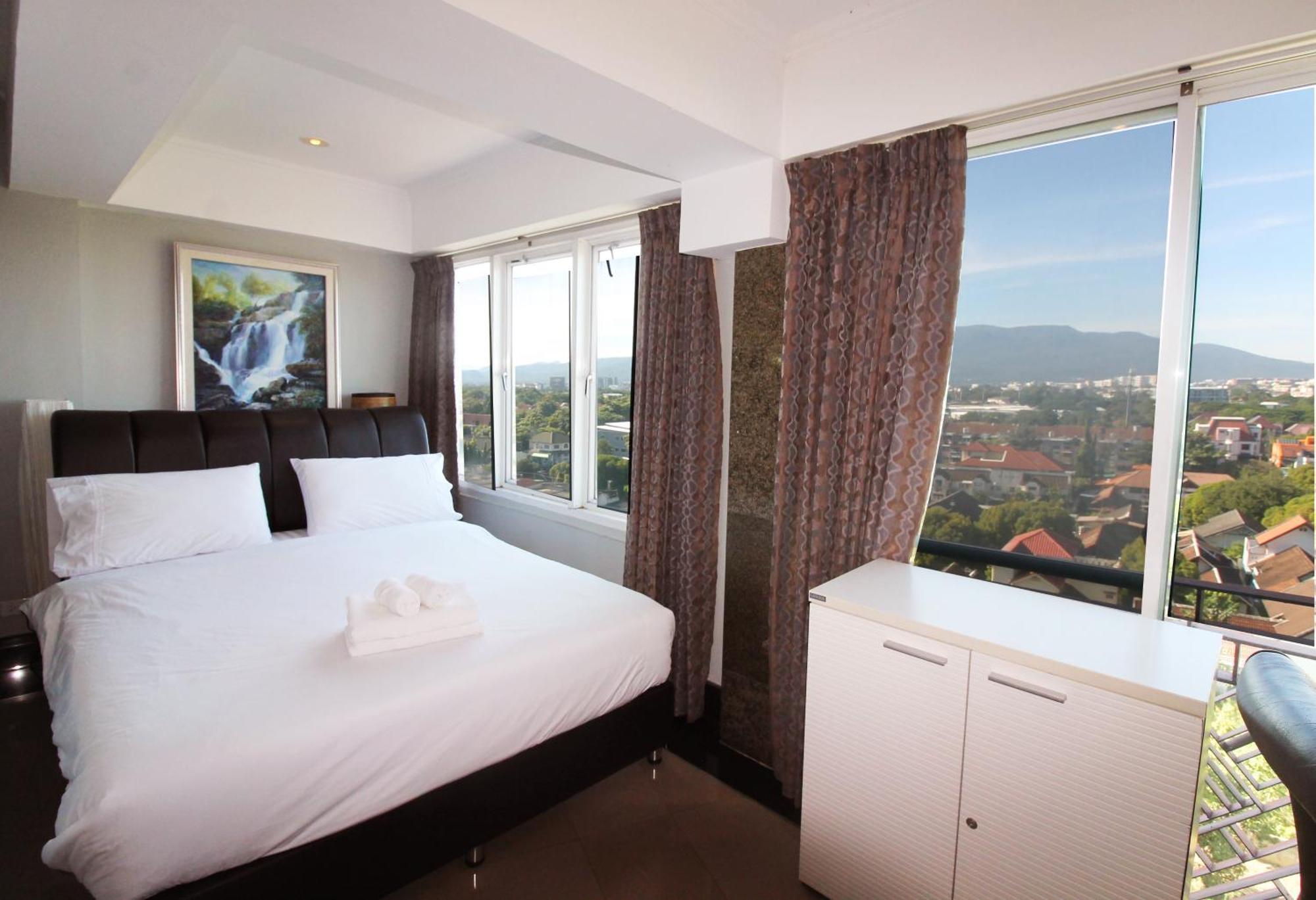דירות צ'יאנג מאי Penthouse Galare Thong Tower מראה חיצוני תמונה